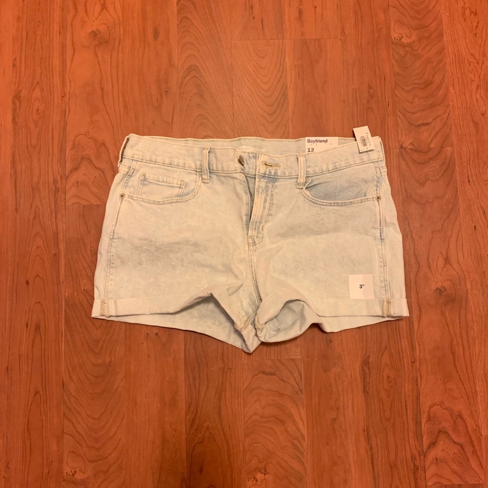 Old navy boyfriend shorts